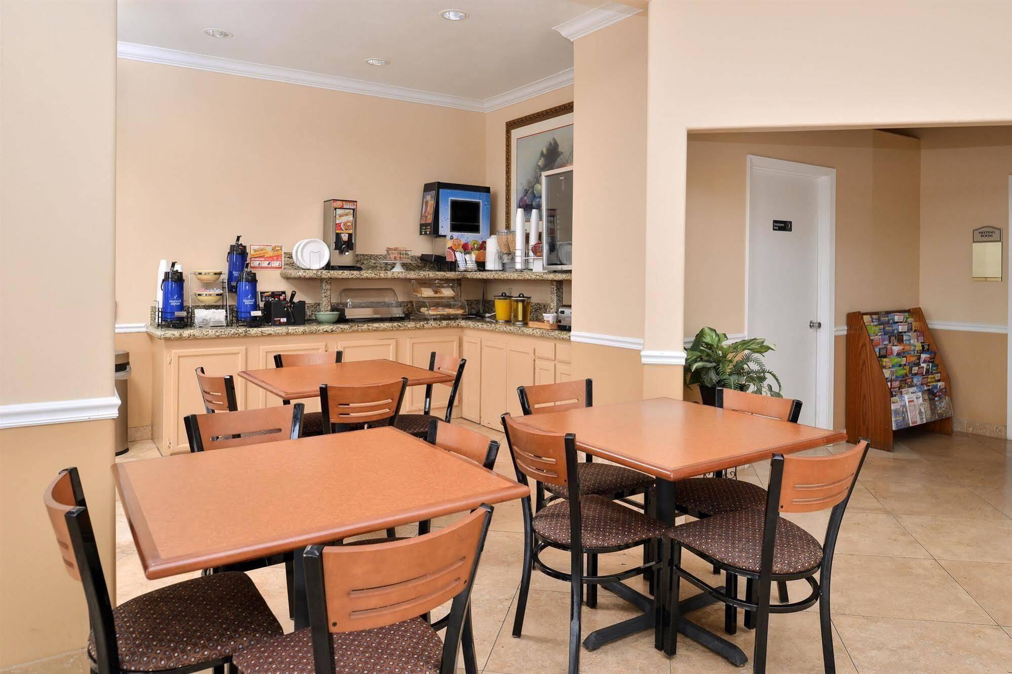 Red Roof Inn Stafford, Tx ภายนอก รูปภาพ